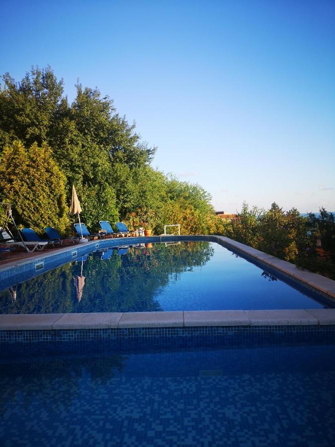 Seaview Apartment Complex Karia Kavarna Eksteriør bilde