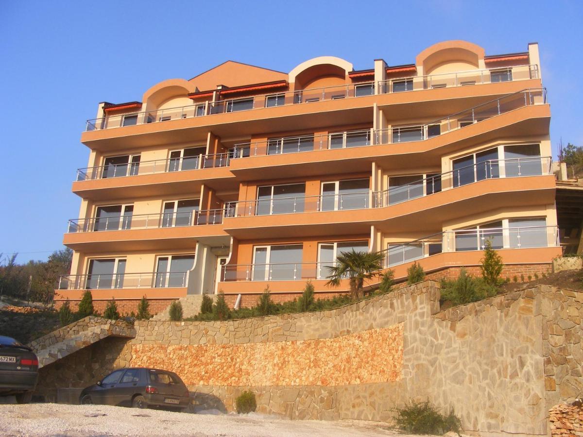 Seaview Apartment Complex Karia Kavarna Eksteriør bilde