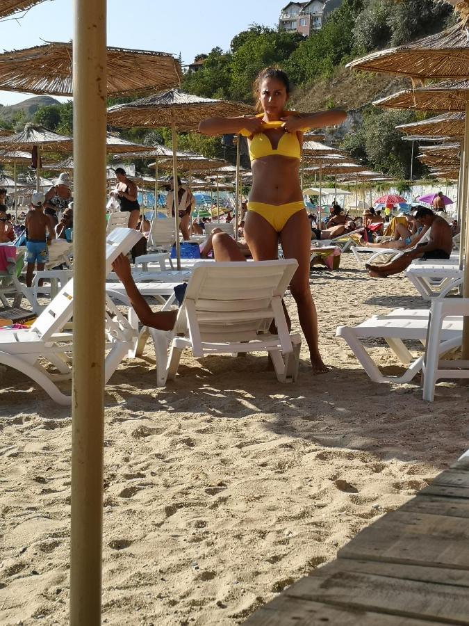 Seaview Apartment Complex Karia Kavarna Eksteriør bilde