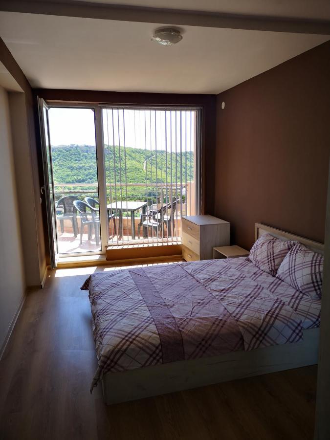 Seaview Apartment Complex Karia Kavarna Eksteriør bilde